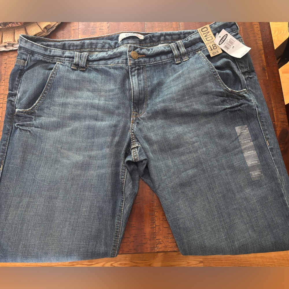 Old Navy Relaxed Blue Jeans with Authentic Denim Appeal